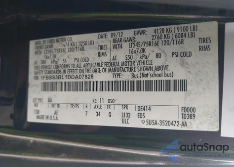 2013 Ford E-350 Super Duty Xl from USA, damaged, VIN 1FBSS3BL1DDA07828